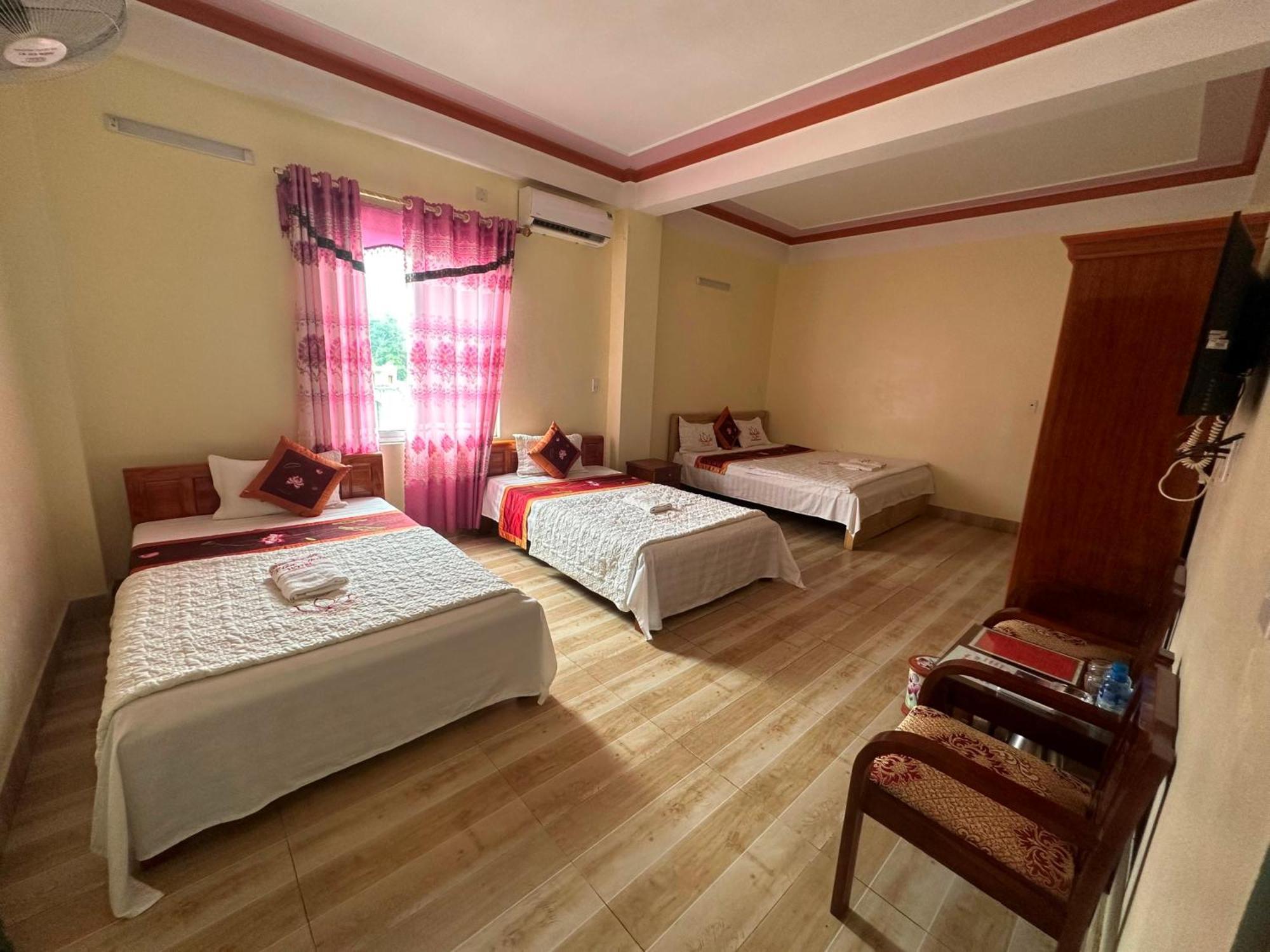 Kien Thao Hotel Yen Minh Bagian luar foto