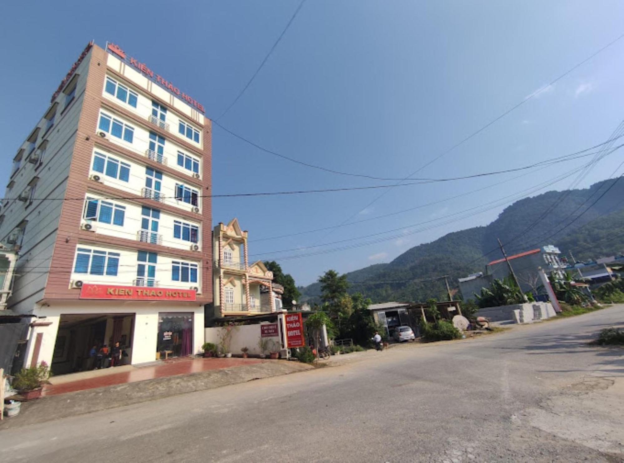 Kien Thao Hotel Yen Minh Bagian luar foto