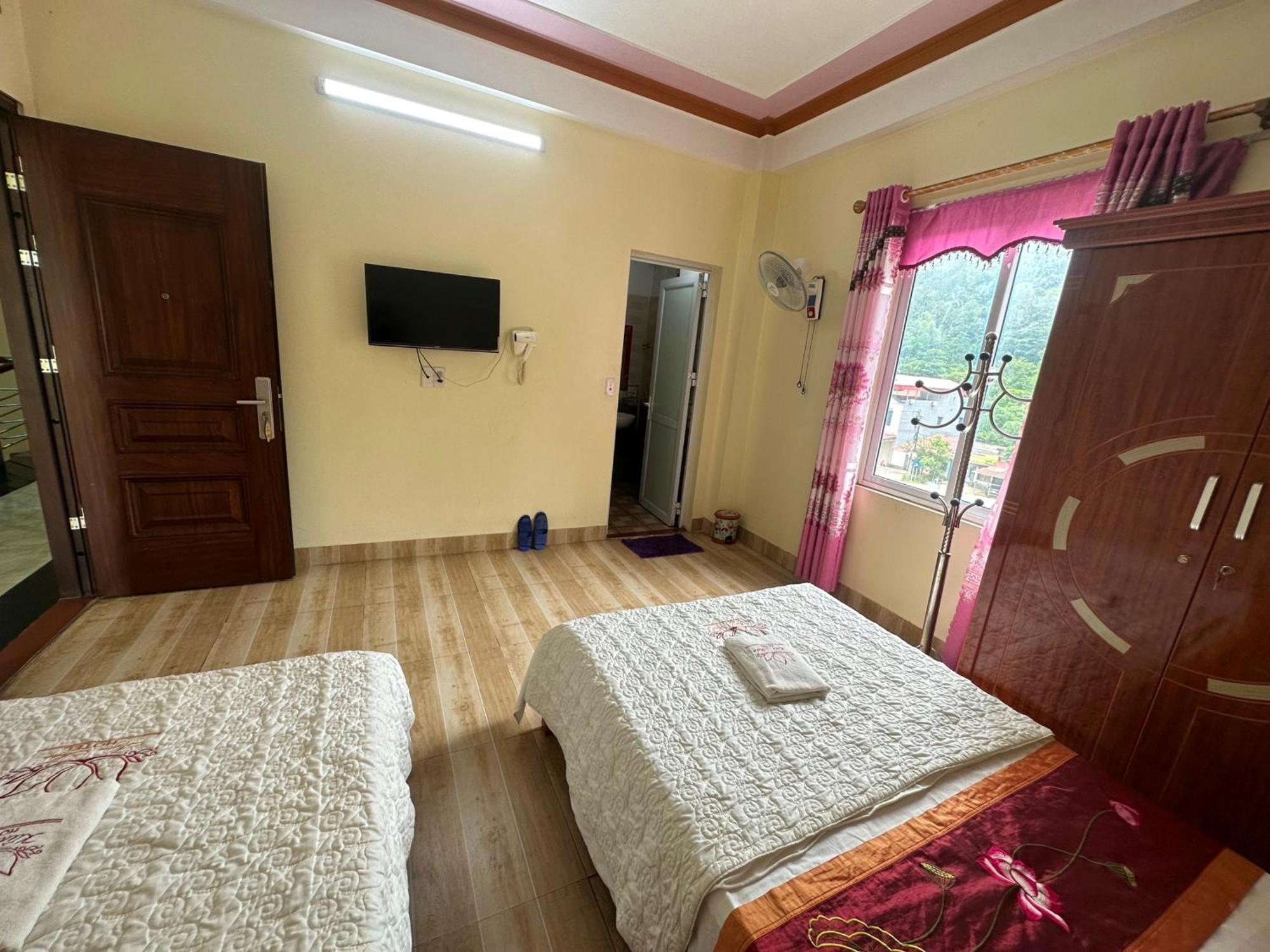 Kien Thao Hotel Yen Minh Bagian luar foto