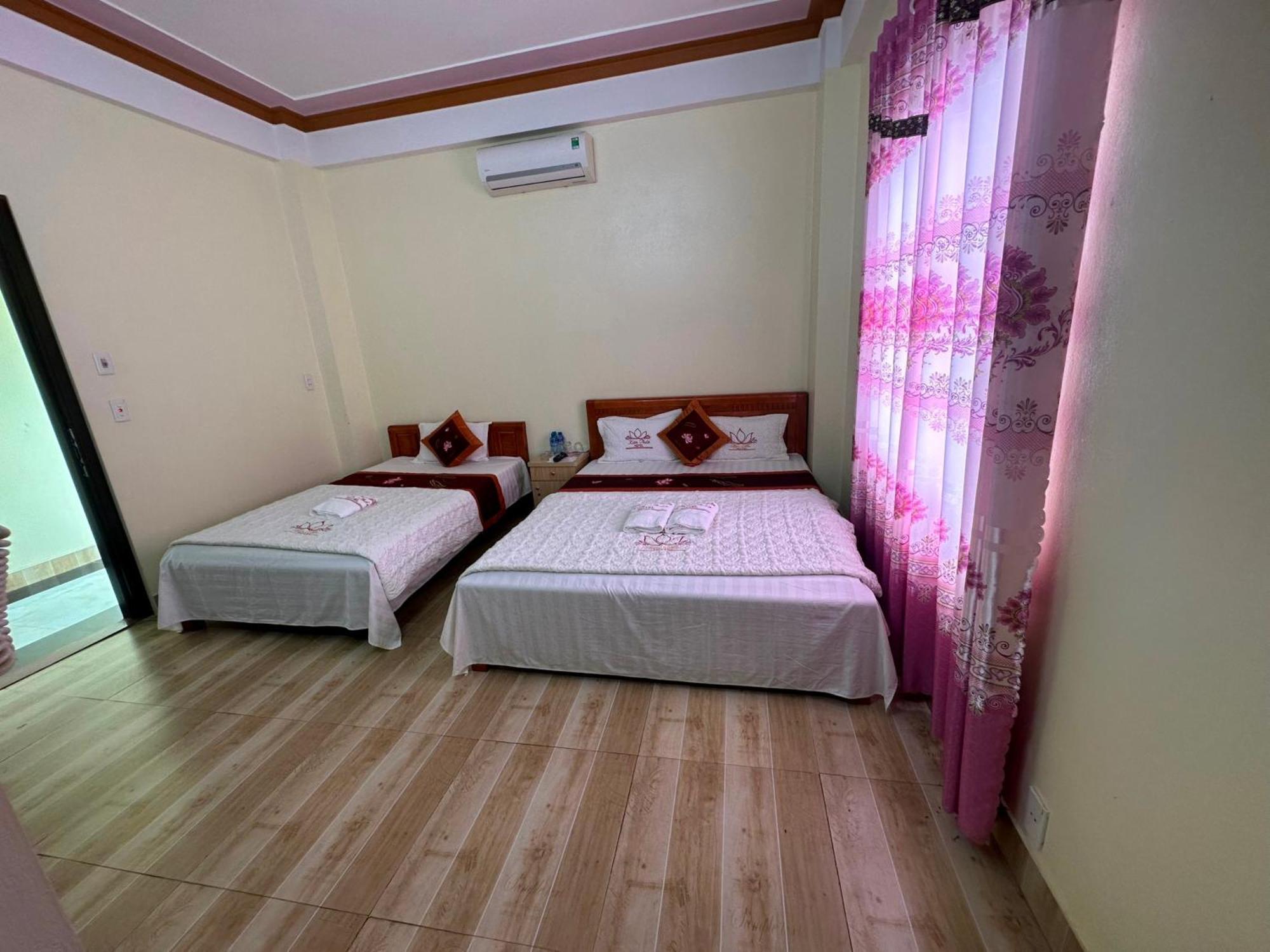 Kien Thao Hotel Yen Minh Bagian luar foto