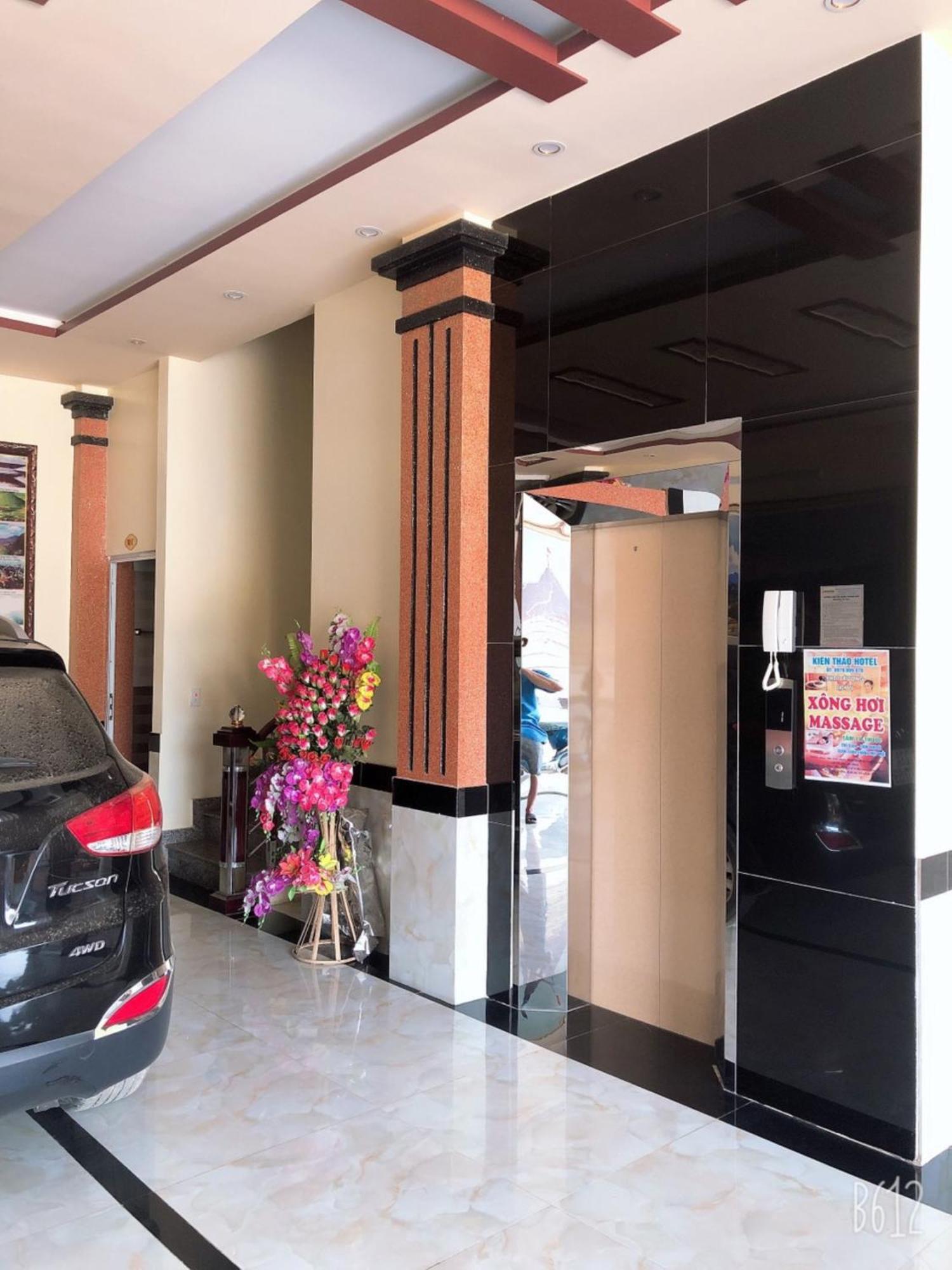 Kien Thao Hotel Yen Minh Bagian luar foto