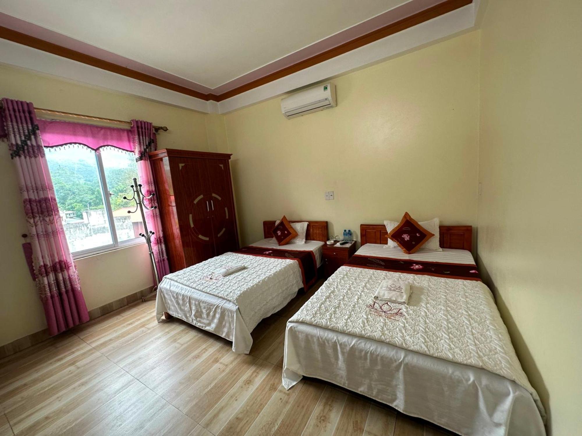 Kien Thao Hotel Yen Minh Bagian luar foto